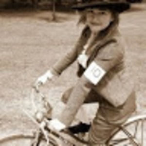 Meet your Posher, Kendra